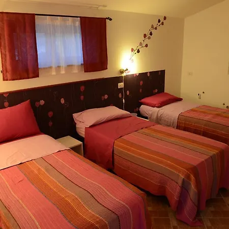 Casale Delle Rose Bed & Breakfast