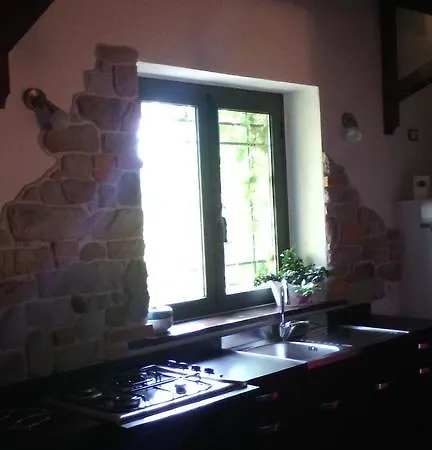 Casale Delle Rose Bed & Breakfast *