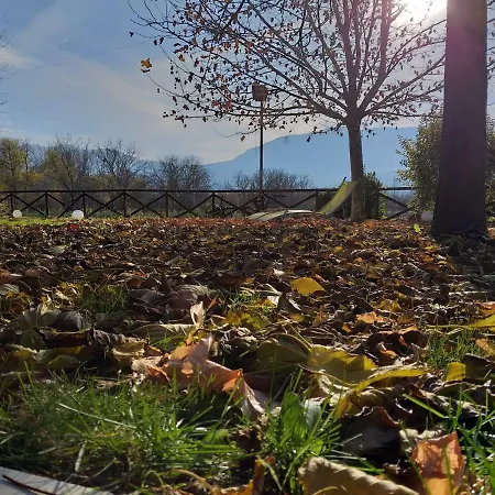 Casale Delle Rose Bed & Breakfast Raiano